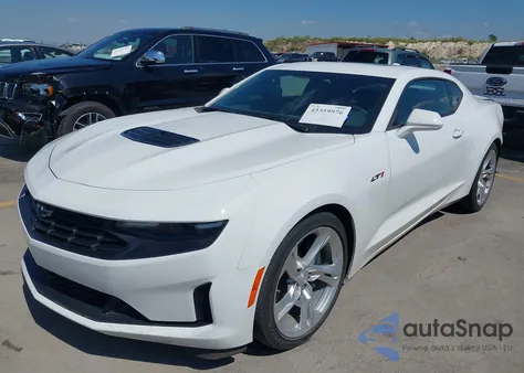 2023 Chevrolet Camaro Rwd Lt1 z USA, uszkodzony, nr VIN 1G1FF1R76P0144301